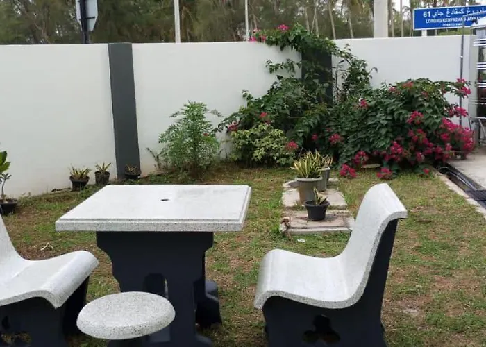 Homestay Al Qamar Kempadang